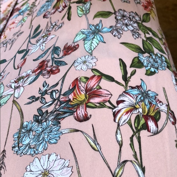 Floral pink wrap maxi dress - Picture 2 of 8